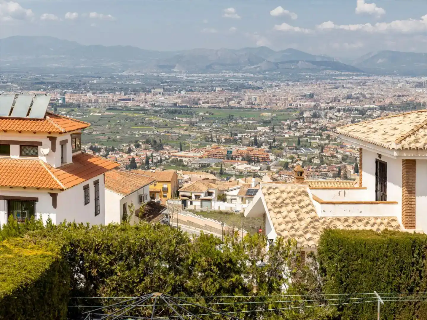 Vista exterior de Pis en venda en Monachil amb Aire condicionat, Jardí privat i Traster