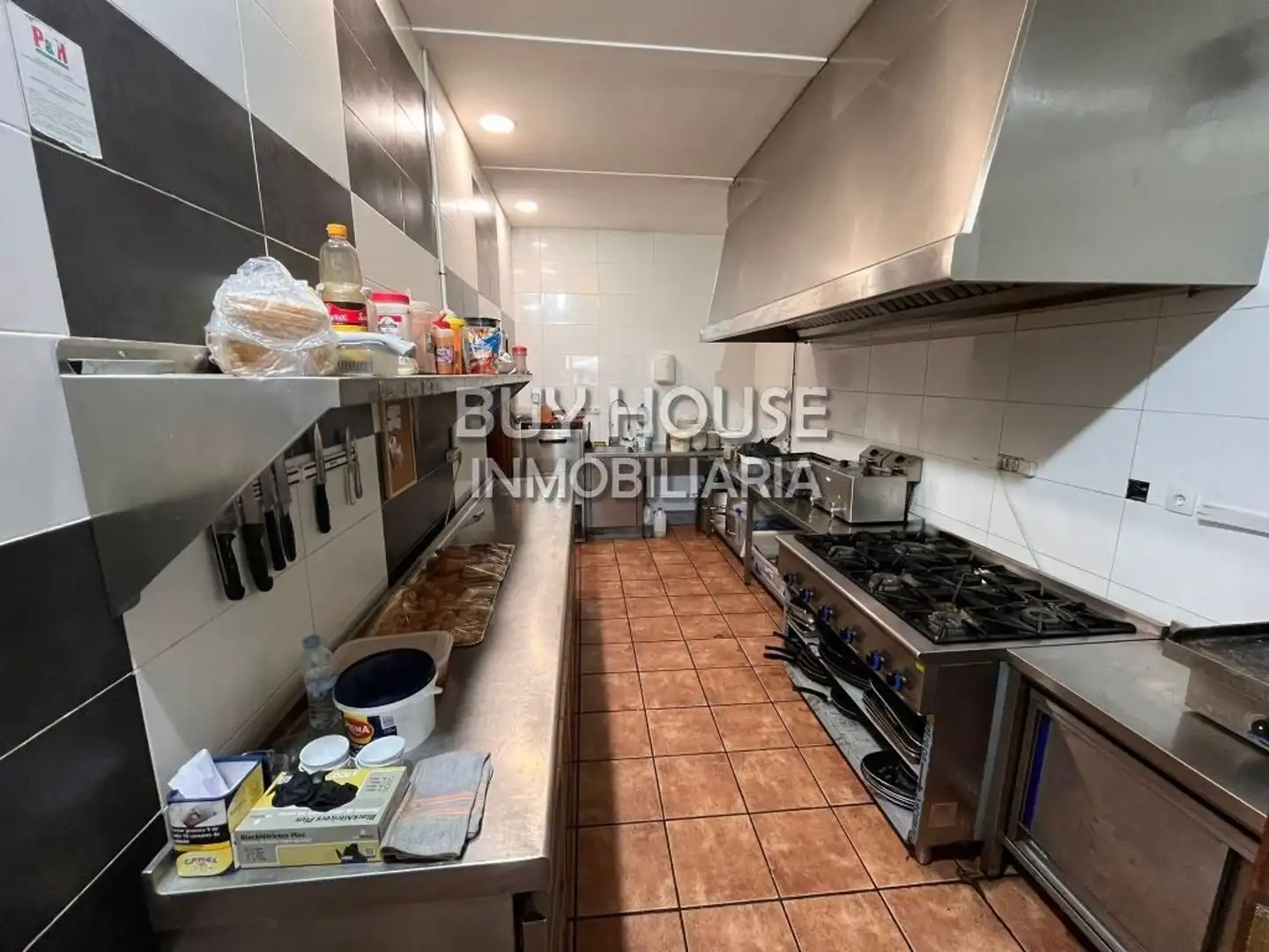 Business premises to rent in real 70, imagen 9