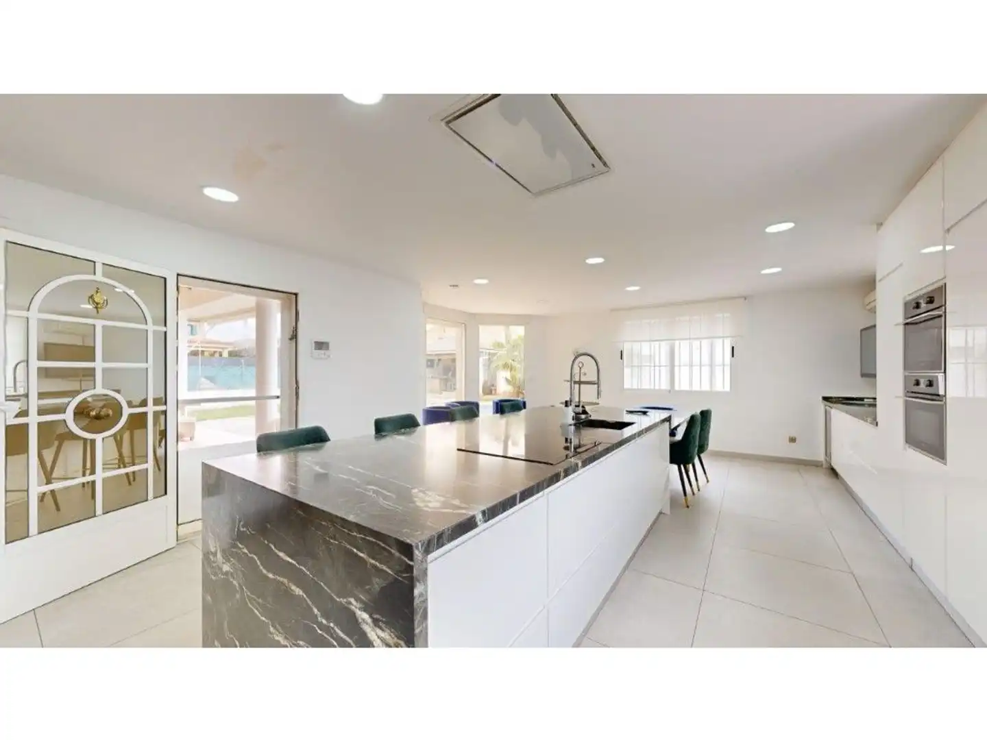 Villa mit Pool zum Verkauf in Martí l'Humà, imagen 33