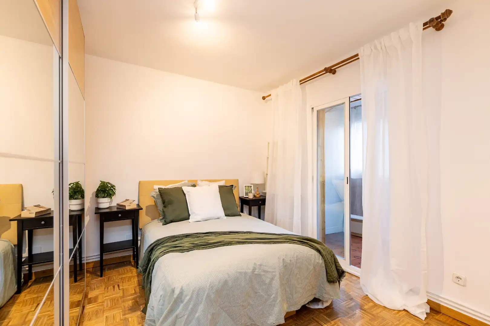 Habitación de Piso en venta en Madrid con Aire acondicionado, Calefacción y Terraza