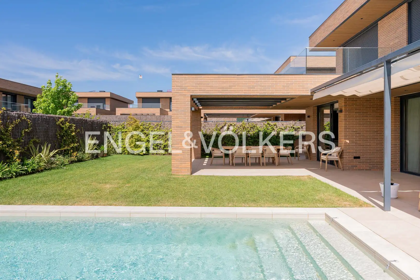 Terraza de Casa o chalet en venta en Las Rozas de Madrid con Aire acondicionado, Calefacción y Jardín privado