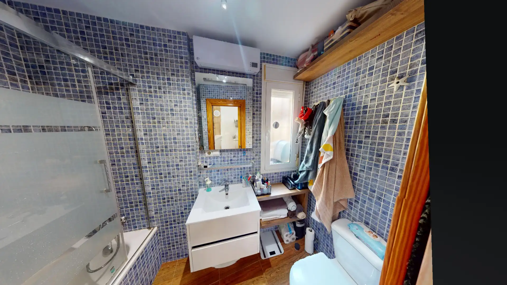 Baño de Piso en venta en Bailén - Miraflores
