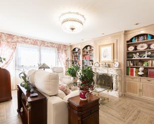 Living room of Apartment for sale in  Valencia Capital  with Air Conditioner, Parquet flooring and Storage room