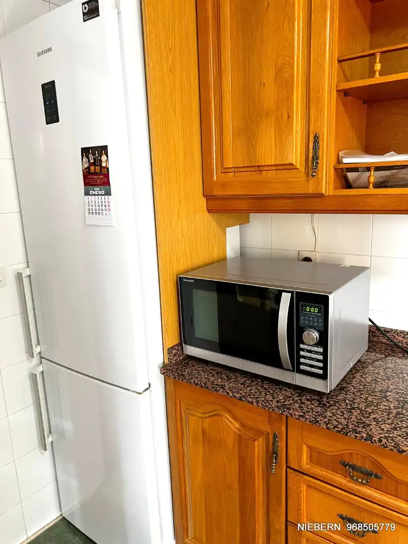 Appartamento con terrazza in affitto a Calle Doctor Luis Calandre 18, imagen 40