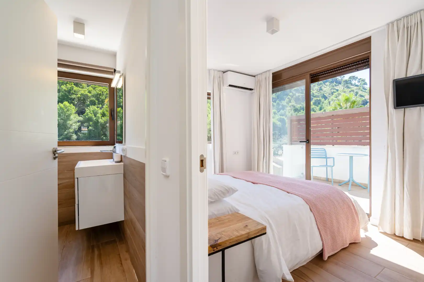 Bedroom of Detached homes for sale in Pollença  with Air Conditioner, Private garden and Terrace