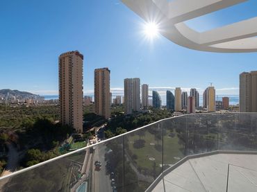 Apartment with pool for sale in Via Parque