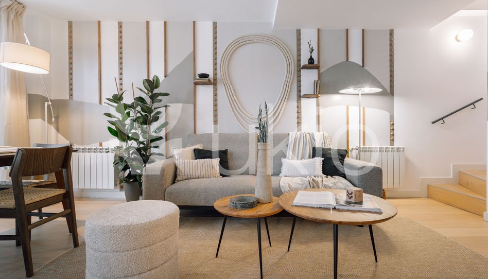 Apartamento de alquiler en Paseo de San Francisco de Sales, Vallehermoso - Imagen 2