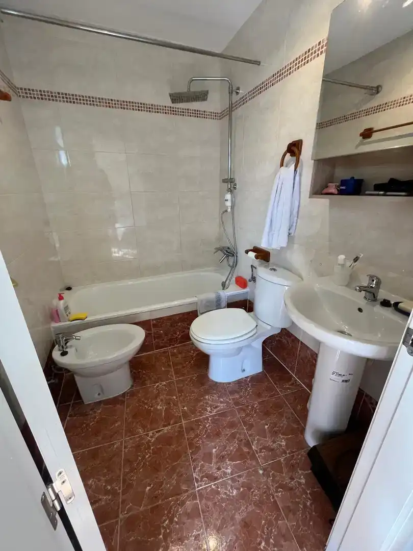 Baño de Casa adosada en venta en Salobreña con Aire acondicionado