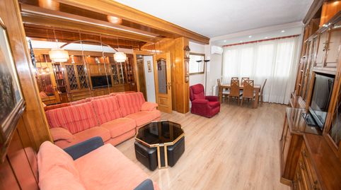 Foto 4 de Piso en venta en Avenida del Alcalde José Aranda, 28, Parque Ondarreta - Urtinsa, Alcorcón