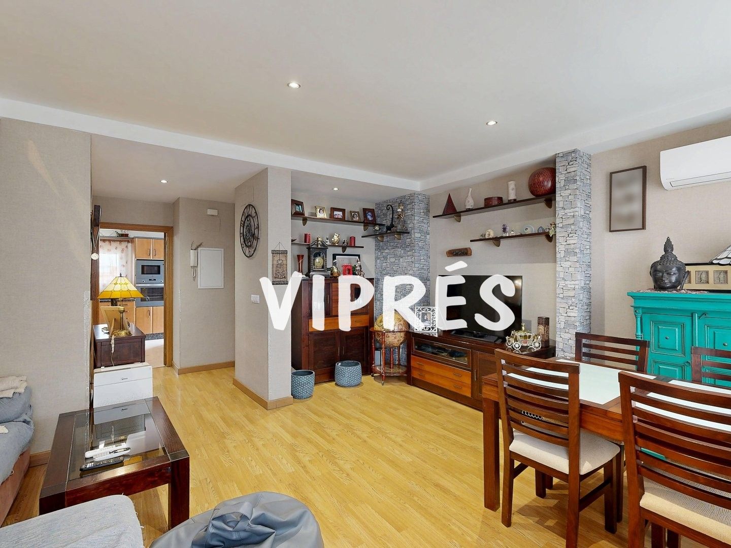 Sala d'estar de Dúplex en venda en Cáceres Capital amb Aire condicionat i Terrassa