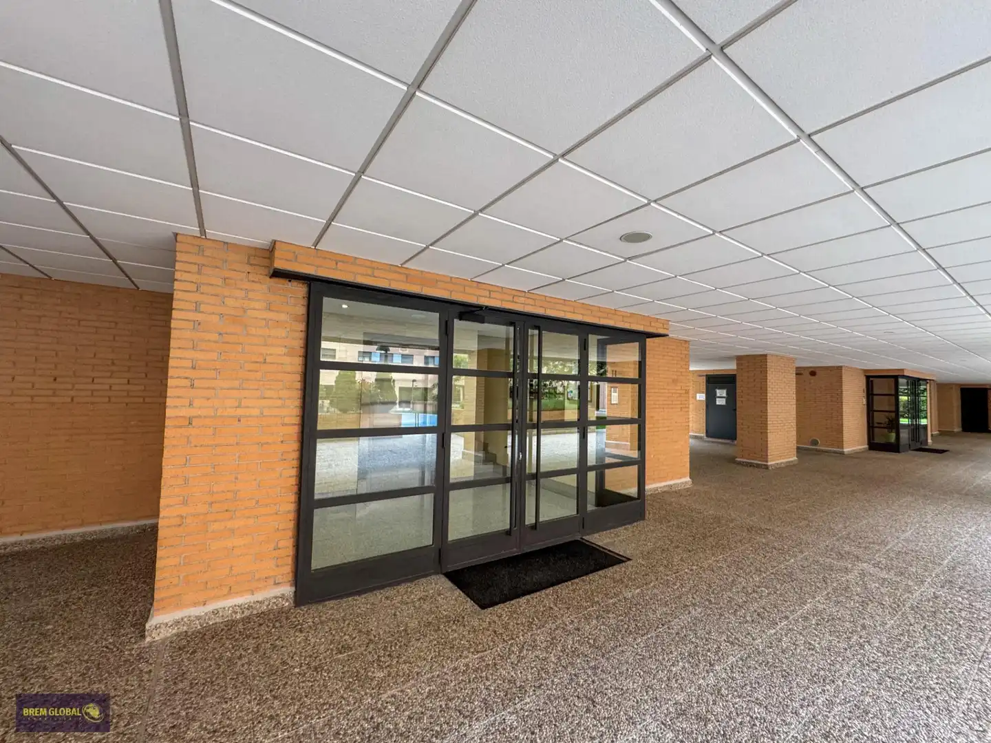 Piso en venta en Madrid con Aire acondicionado, Calefacción y Jardín privado