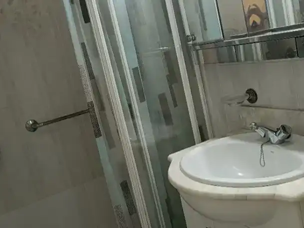 Badezimmer von Wohnung zum Verkauf in Terrassa