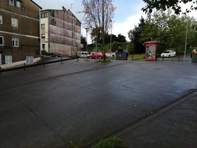 Local comercial en Venta en Rúa das Tabaniscas en Campus Norte - San Caetano