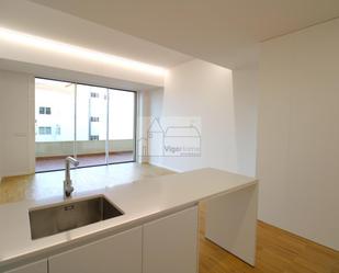 Kitchen of Flat to rent in Vigo   with Heating and Terrace