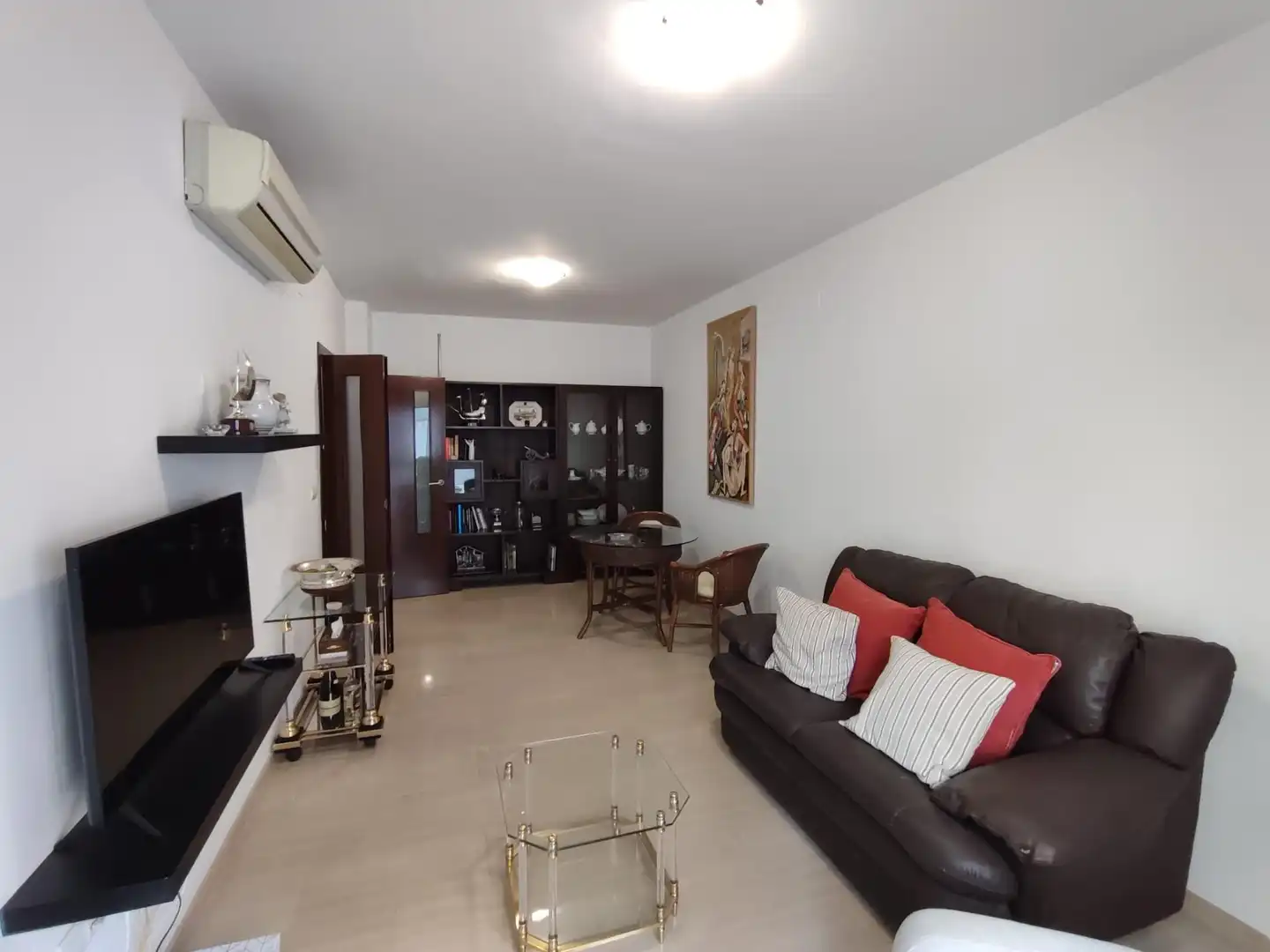 Sala d'estar de Pis de lloguer en Granada amb Aire condicionat, Calefacció i Moblat