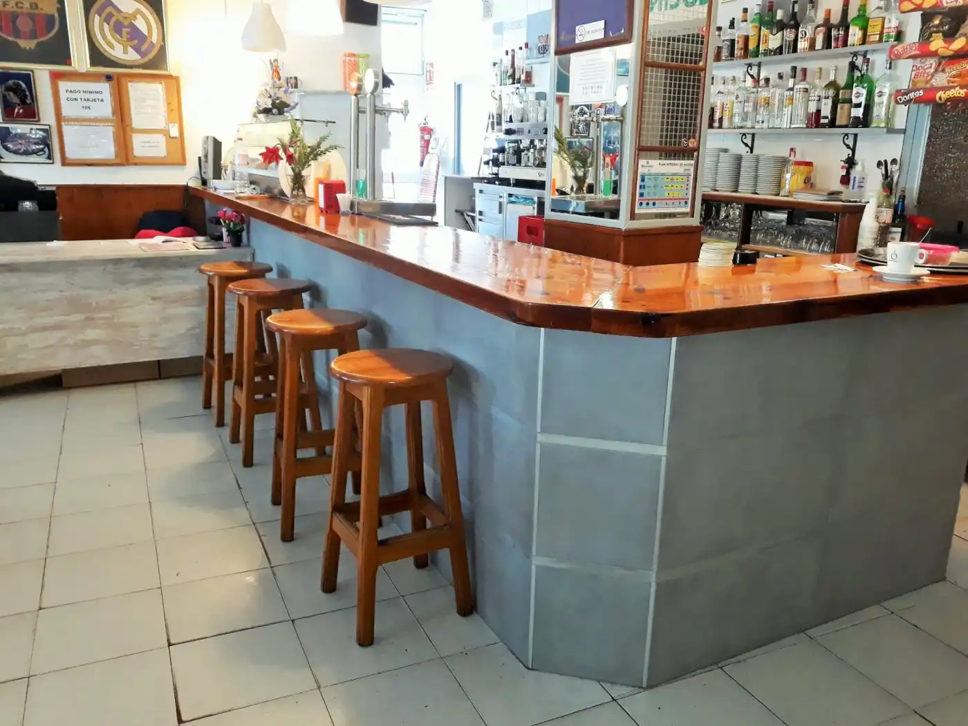 Local en venta en Cunit con Terraza