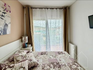 Apartament amb piscina en venda a vall de ribes