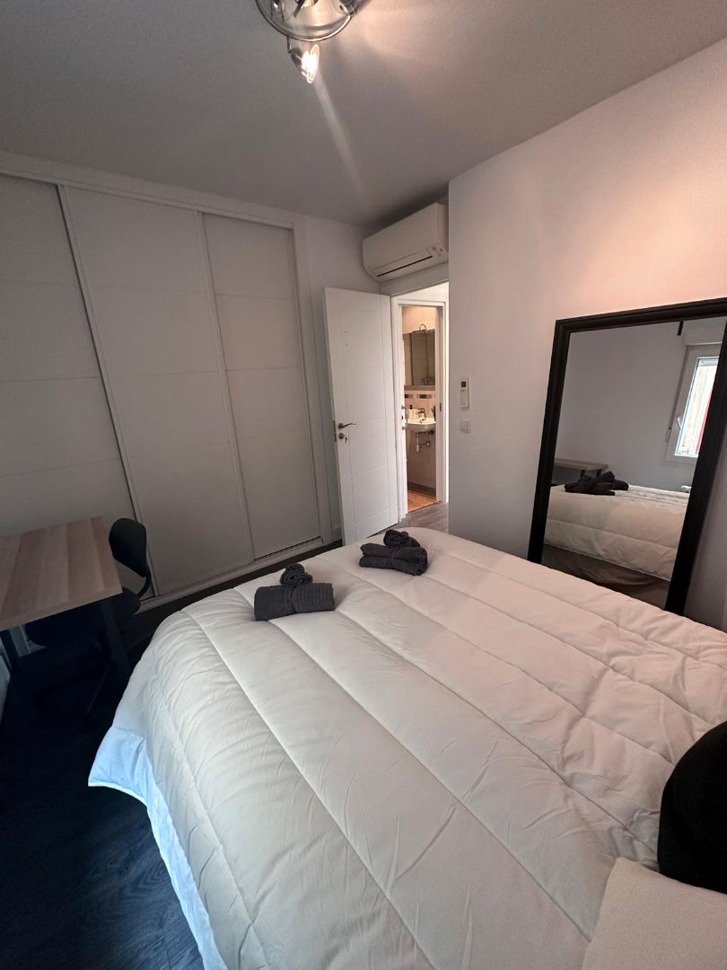 Bedroom of Flat to share in  Madrid Capital  with Air Conditioner, Heating and Furnished