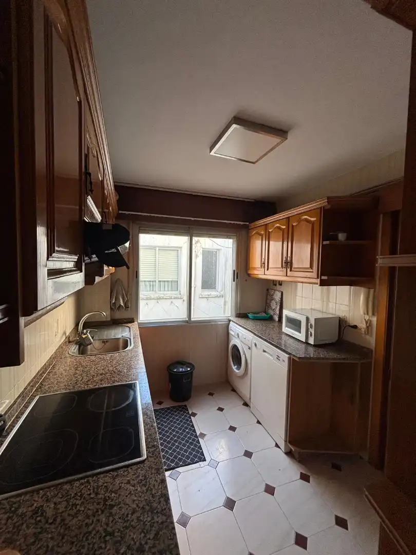 Cocina de Piso en venta en Ferrol con Amueblado, Horno y Lavadora