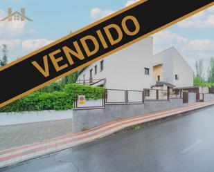 Vista exterior de Dúplex en venda en Guadarrama amb Balcó