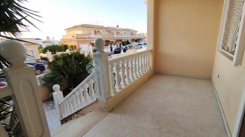 Foto 5 de Casa adosada en venta en Golda Meir, Benijófar, Alicante