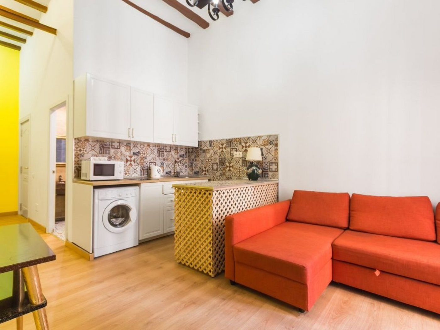 Cuina de Pis de lloguer en  Barcelona Capital amb Aire condicionat, Calefacció i Terrassa