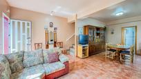 Sala d'estar de Casa o xalet en venda en Requena amb Calefacció