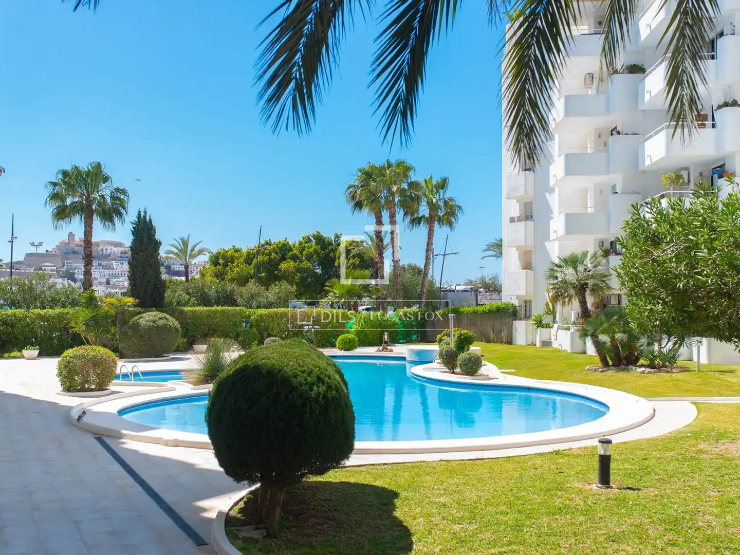 Schwimmbecken von Wohnung zum Verkauf in Eivissa mit Klimaanlage, Heizung und Privatgarten