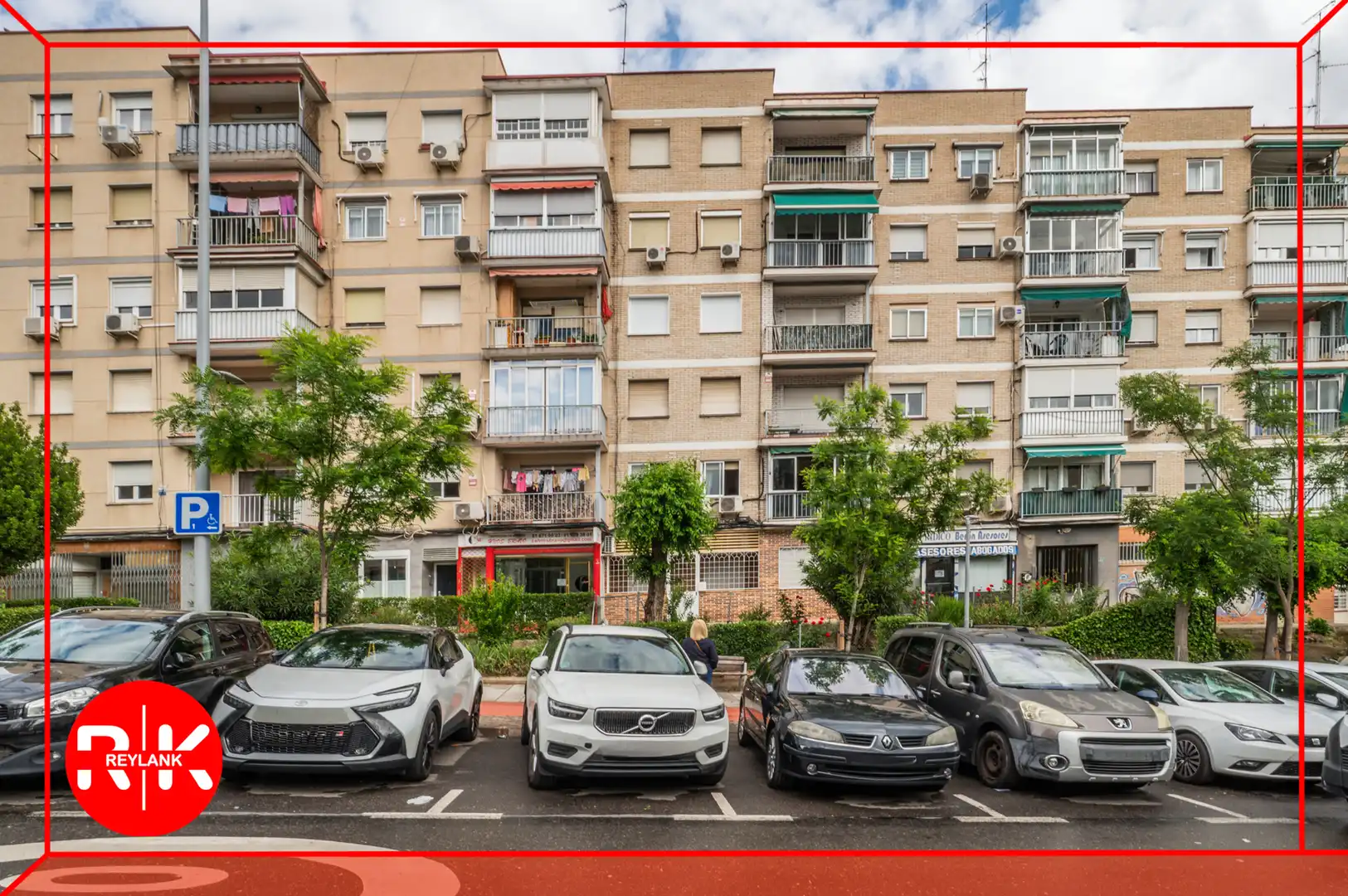 Vista exterior de Piso en venta en Coslada con Aire acondicionado, Calefacción y Parquet