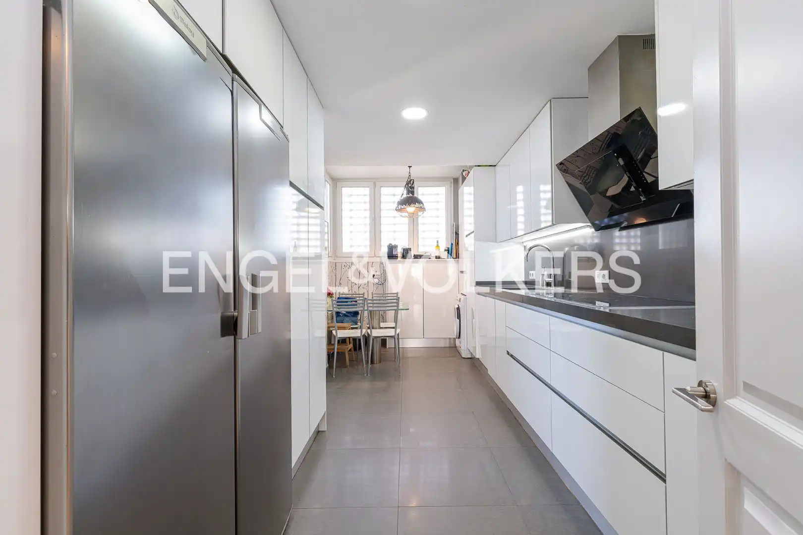 Kitchen of Duplexes for sale in Madrid  with Air Conditioner, Heating and Terrace