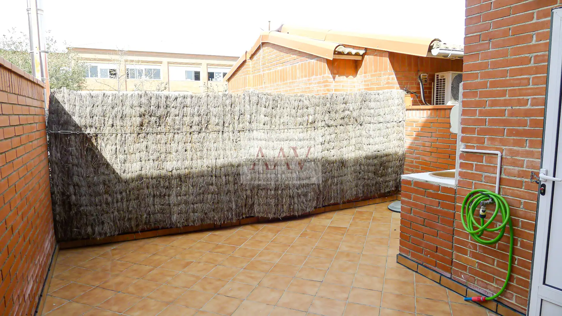 Terrasse von Maisonette zum Verkauf in Matadepera mit Klimaanlage, Heizung und Privatgarten