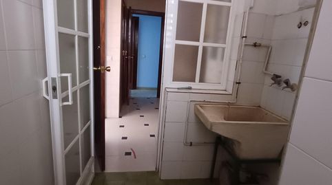 Foto 3 de Planta baixa en venda a Calle Godofredo Ortega Muñoz, Valdepasillas - La Paz - Huerta Rosales, Badajoz Capital