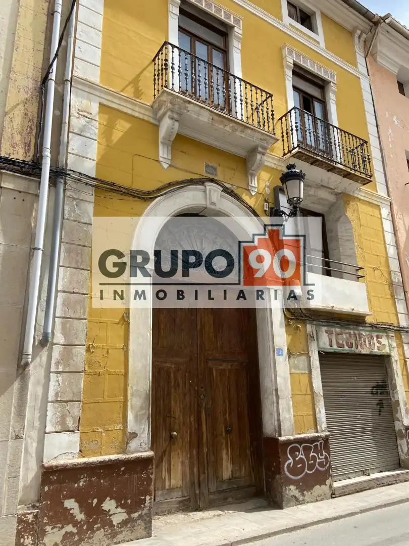 Exterior view of Country homes for sale in Requena