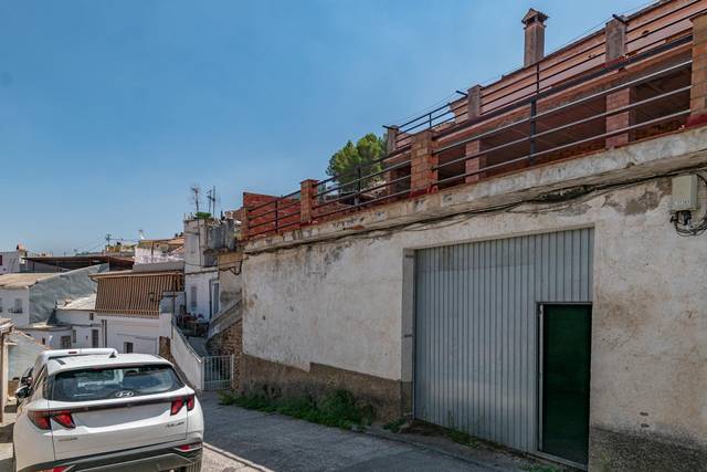 Casa-chalet en Venta en Deifontes