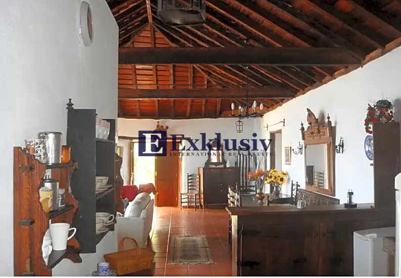 Country house zum Verkauf in Los Realejos mit Privatgarten und Terrasse