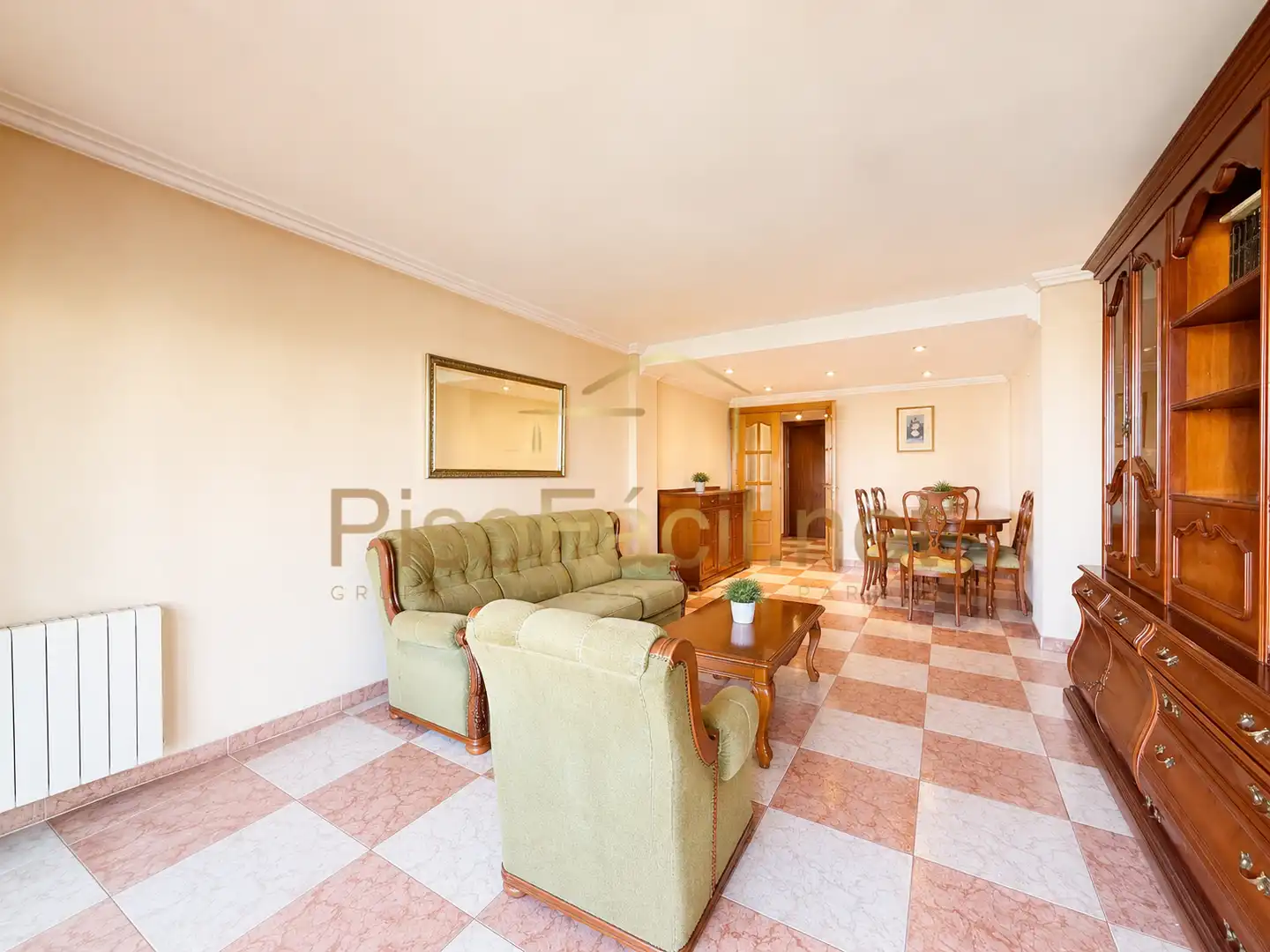 Vista exterior de Piso en venta en Móstoles con Calefacción y Piscina comunitaria