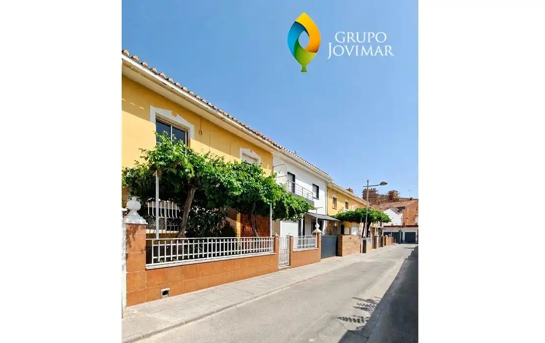 Vista exterior de Casa o chalet en venta en Guadix