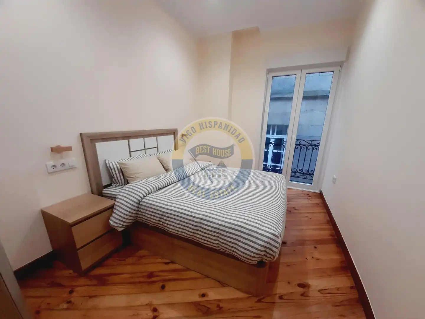 Habitación de Piso en venta en Vigo  con Amueblado