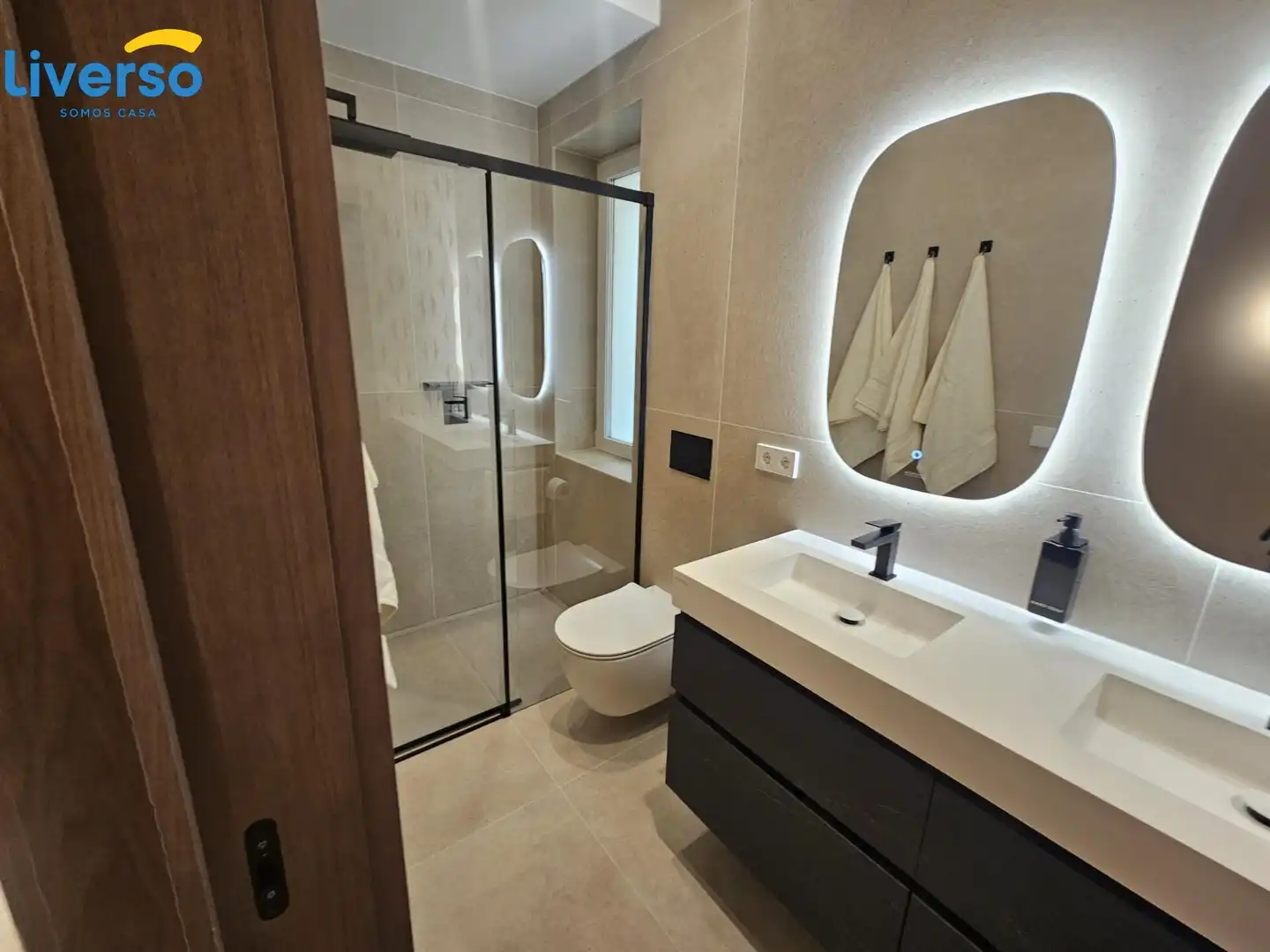 Bathroom of Flat for rent in Burgos  with Heating, Storage room and Furnished