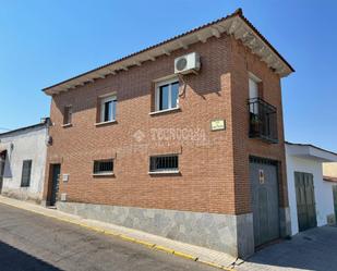 Vista exterior de Local de lloguer en Valdeavero amb Aire condicionat