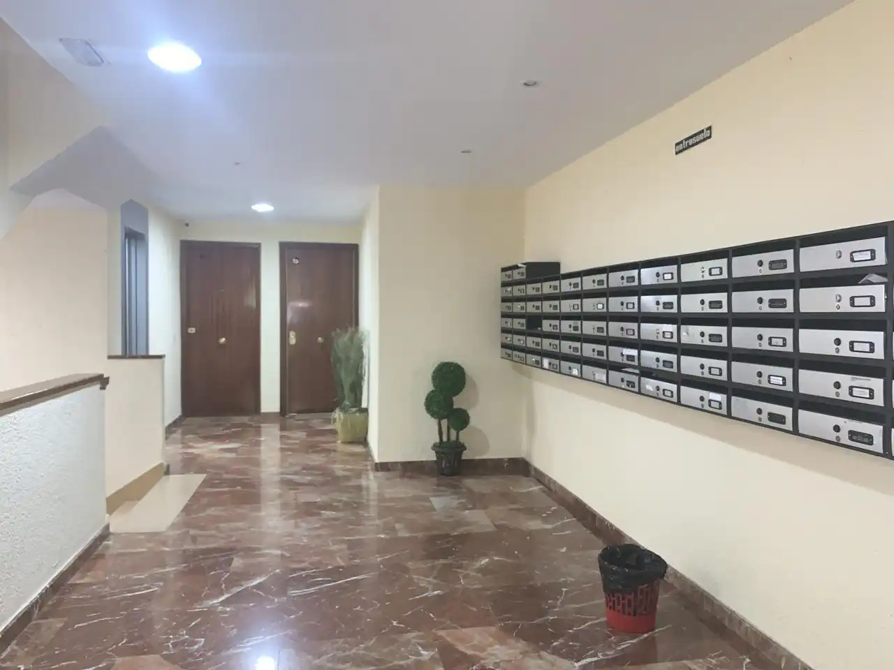 Flat for rent in Madrid  with Air Conditioner, Heating and Furnished