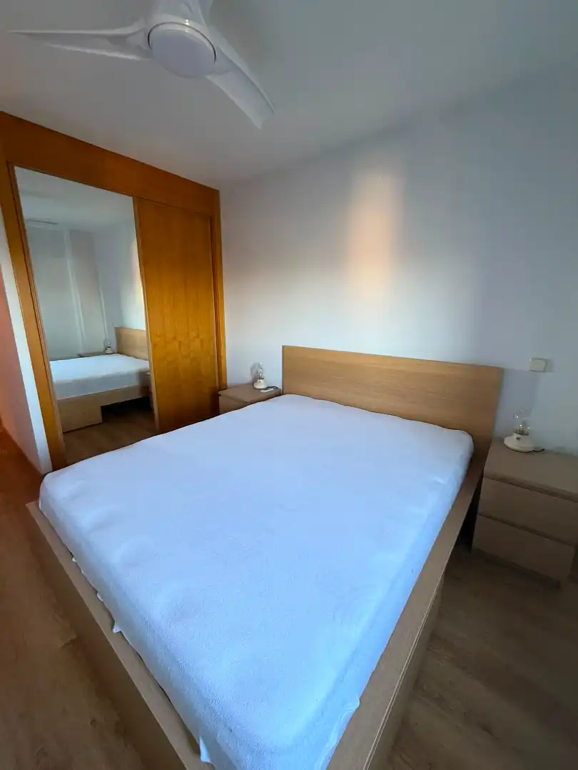 Habitación de Apartamento de alquiler en Ciudad Real con Amueblado