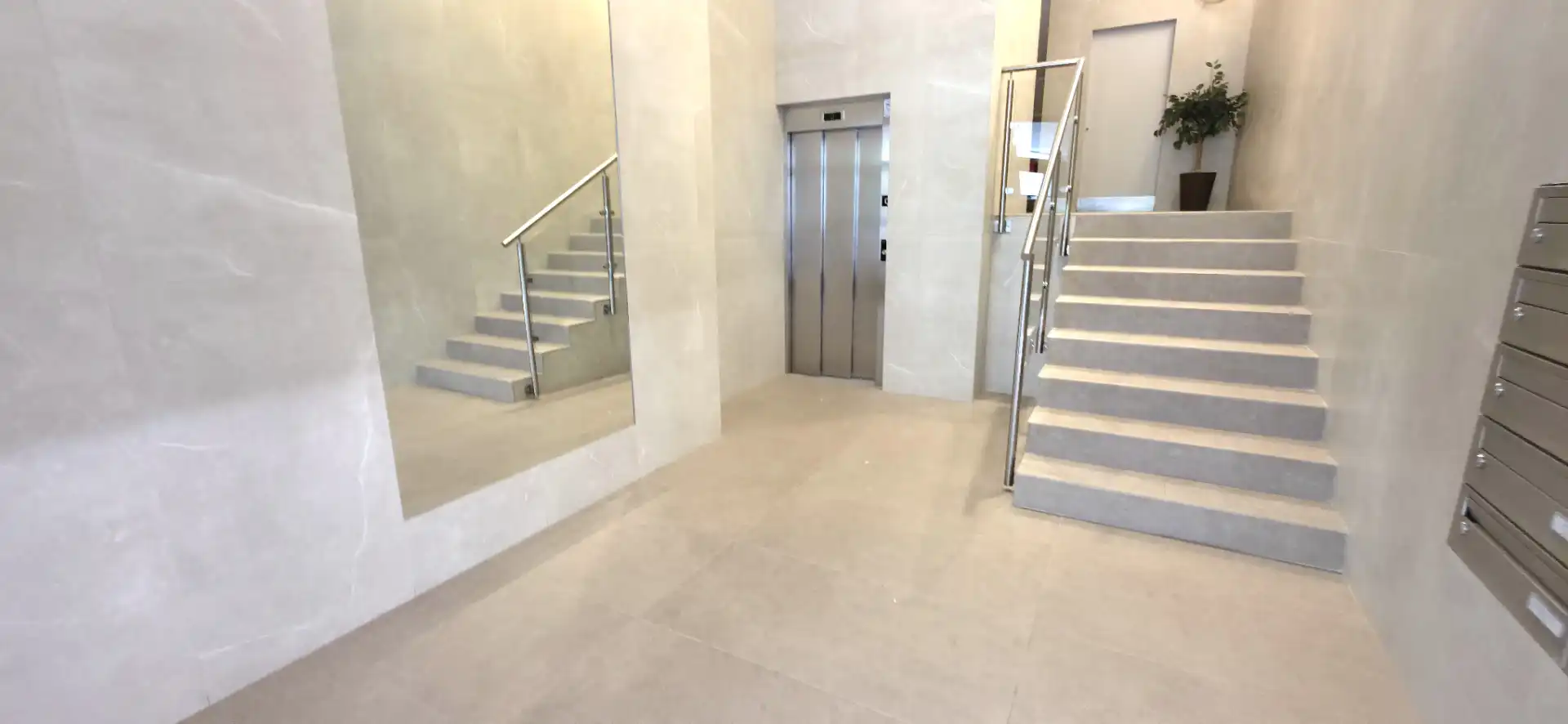 Piso en venta en Bilbao  con Calefacción, Terraza y Amueblado