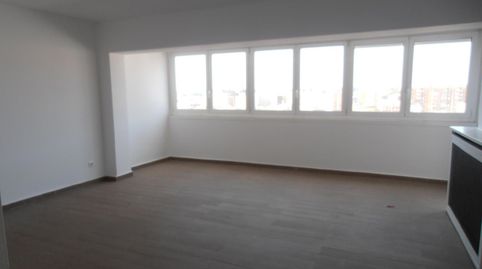 Foto 3 de Piso en venta en Creu Alta, Sabadell