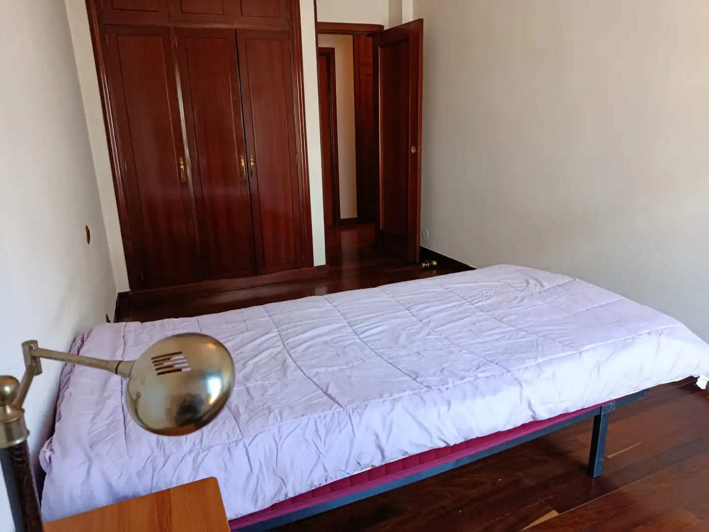 Habitación de Piso de alquiler en Santander con Calefacción y Amueblado
