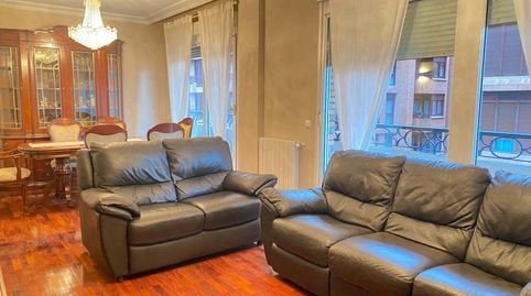 Foto 2 von Wohnung zur Miete in Calle Arlamendi, Las Arenas, Getxo