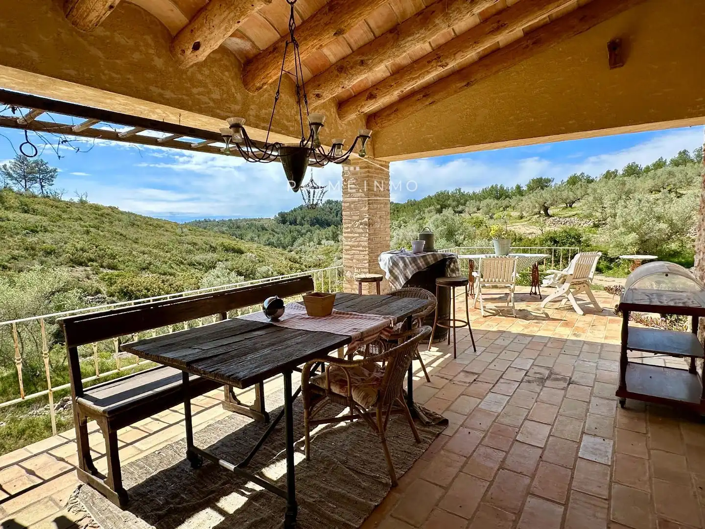 Casa rústica con terraza en venta en El Perelló, imagen 4