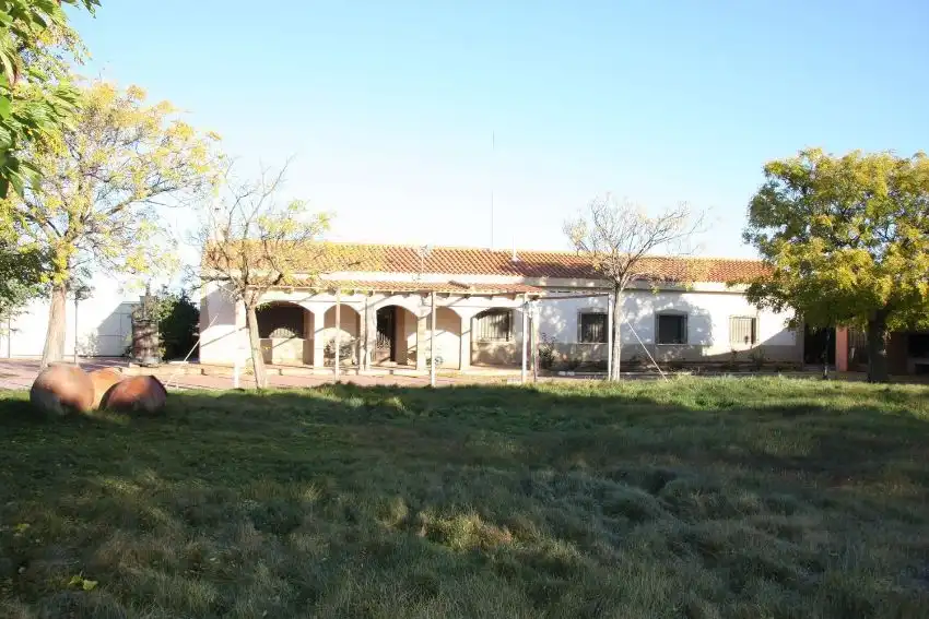 Chalet con piscina en venta en Pedanías - Extrarradio