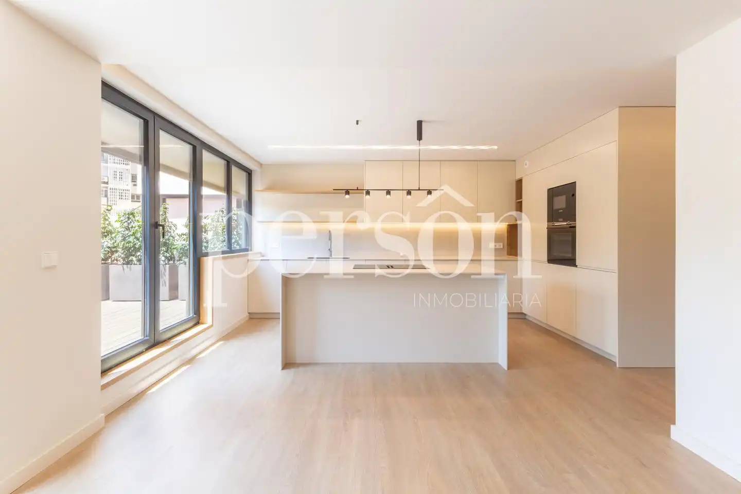Cocina de Piso en venta en Valencia con Aire acondicionado, Jardín privado y Terraza