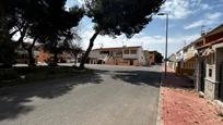 Vista exterior de Dúplex en venda en Torrevieja amb Terrassa i Balcó